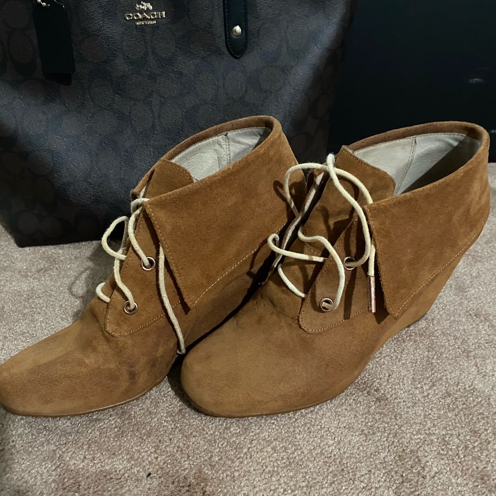 Comfortable ankles boots